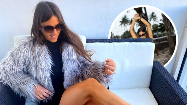 Claudia Romani verrast de paparazzi met haar opvallende jurk op Miami Beach