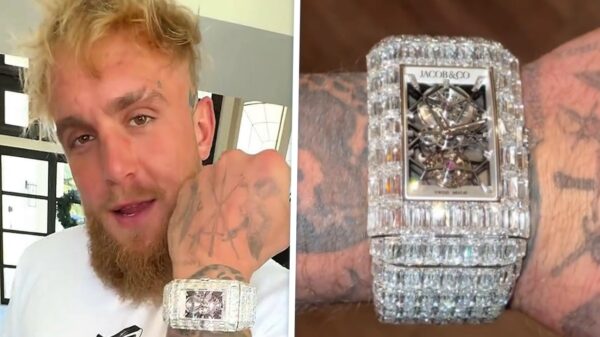 Jake Paul pronkt met zijn nieuwe horloge van 7 miljoen dollar, de Billionaire Ashoka van Jacob & Co