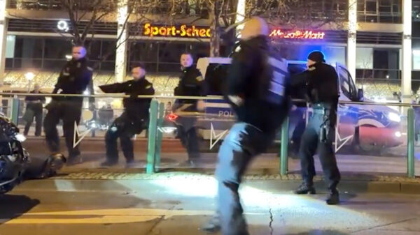 Video van aanhouding vermoedelijke dader kerstmarkt-aanslag in Maagdenburg