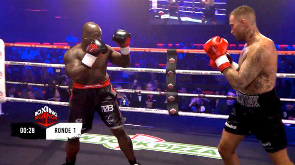 Terugkijken: Melvin Manhoef sloopt Dave Roelvink in de 2e ronde op Boxing Influencers