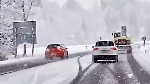 Een compilatie van de meest bizarre acties en klappers op de Duitse snelweg