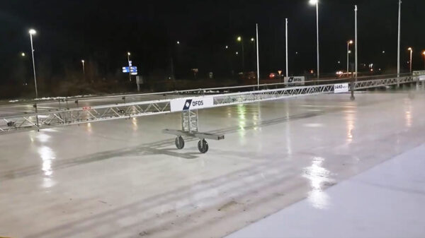 It giet oan: Vandaag kan er op deze schaatsbaan op natuurijs worden geschaatst!