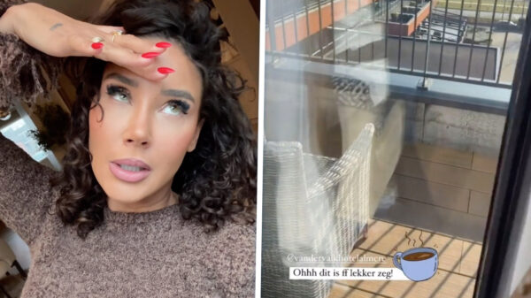 Expliciet foutje: Janice Blok filmt een glazen deur maar vergeet even hoe weerspiegeling werkt