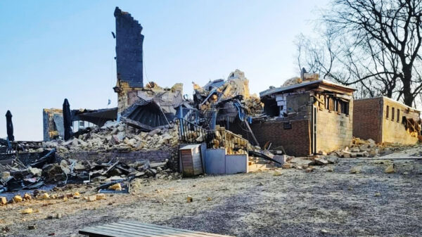 Iconische Wilhelminatoren in Valkenburg stort volledig in: mysterie rondom oorzaak