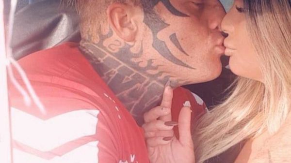 Heeft Samantha de Jong a.k.a. Barbie wéér een natuurfilmacteur aan de haak geslagen?