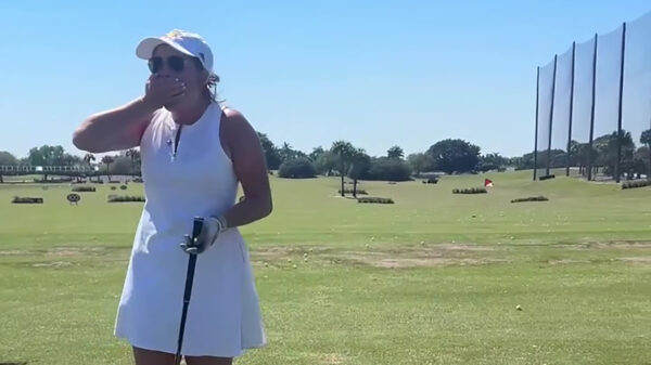Golfster slaat een onvergetelijk schot
