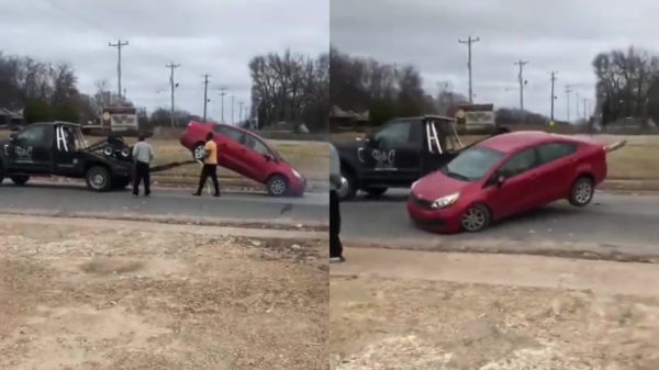 Idioot ragt liever zijn auto aan barrels dan dat hij deze laat wegslepen