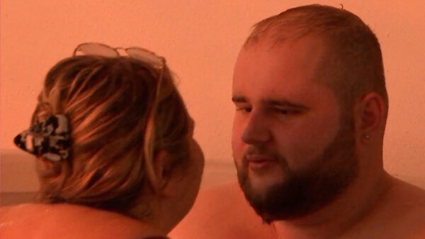 De temperaturen stijgen tot grote hoogte tijdens de jacuzzi-date van Johan en Jannie