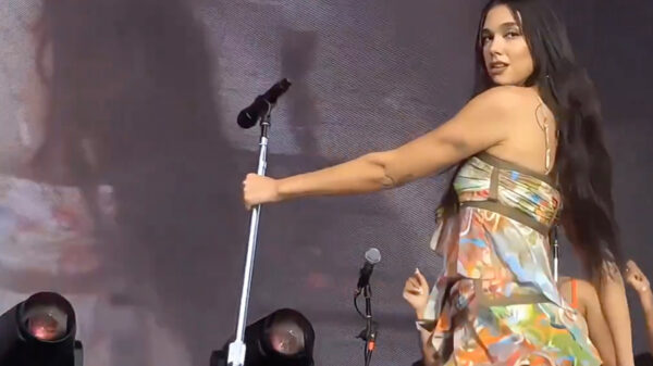 Goedemorgen: Vooraan staan bij een concert van Dua Lipa heeft ook zo z'n voordelen
