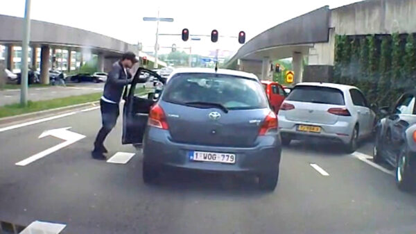 Zoon schiet vader te hulp tijdens road rage met een opgefokte Nederlander