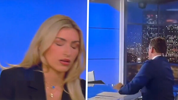 Kijkers geschokt: Fox News-paneliste gaat van haar stokje tijdens live uitzending