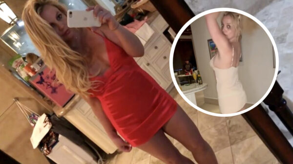 Oeps, ze doet het weer: Britney Spears verbaast volgers opnieuw in doorkijkjurk