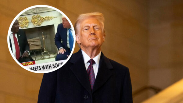 Trump confronteert Zuid-Afrikaanse president met claims over ‘blanke genocide’