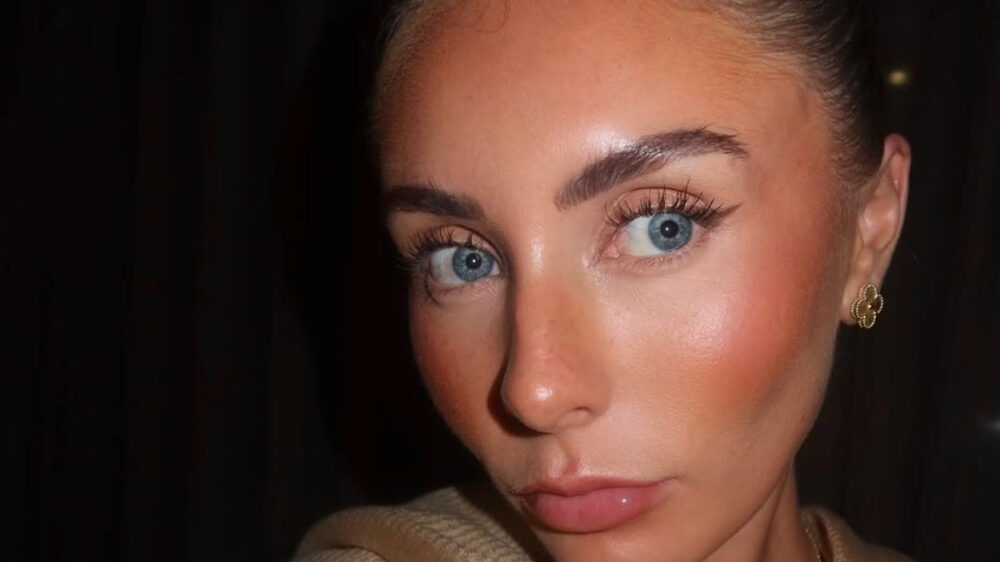 Groepsknuffel-atleet Bonnie Blue gearresteerd: zus komt met online statement