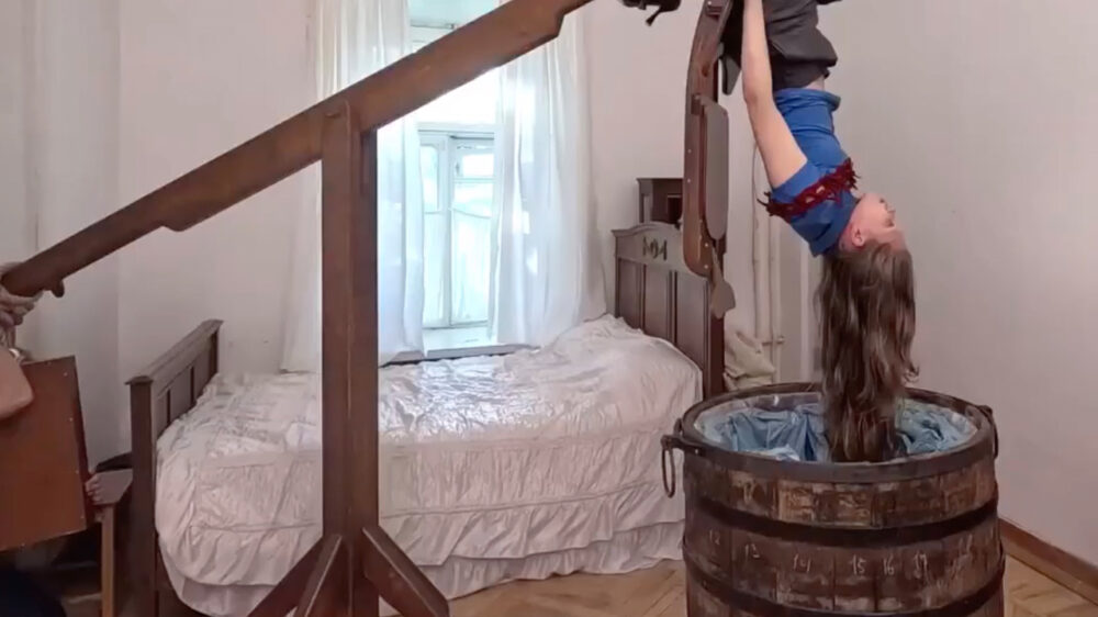 Als je onverwachts de slaapkamer van je ouders binnenwandelt