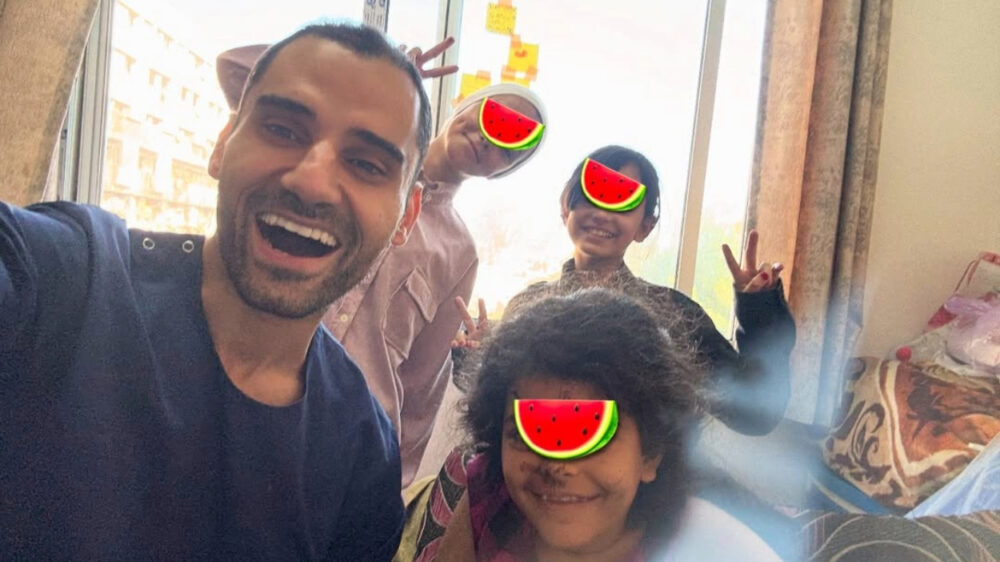 Journalist ontmaskert El Saddy: Gaza-arts blijkt veredelde botoxprikker