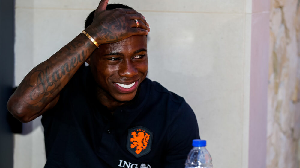 Quincy Promes mag bij landing op Schiphol direct door naar de bajes