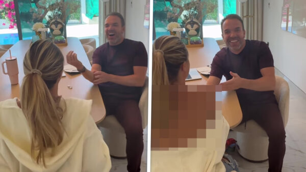 Robert Doornbos wordt afgeleid én ingemaakt door zijn vrouw met armpje drukken