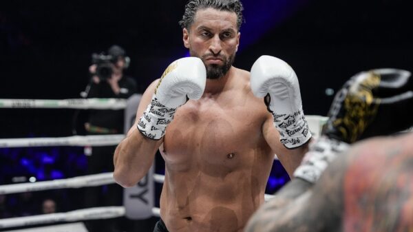 Jamal Ben Saddik na één minuut al klaar bij Glory 100 in Ahoy