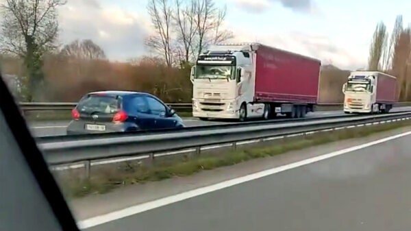 Stekeblinde Belg (86) rijdt 70 km spook: "Hij zag ons niet eens"