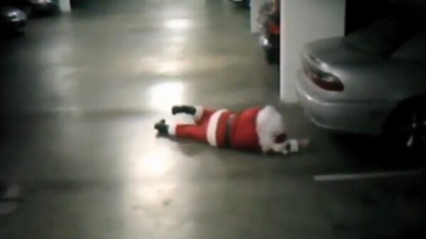 De Kerstman is iets te lang in de kroeg blijven hangen