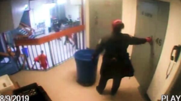 Epsteins dood volgens FBI toch echt zelfmoord, video toont lege cel