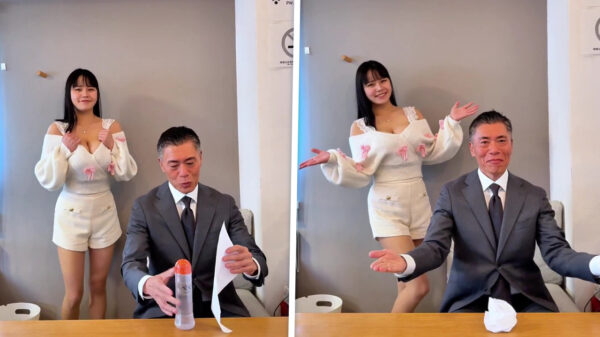 Goocheltruc van baas en secretaresse laat ons met open mond achter