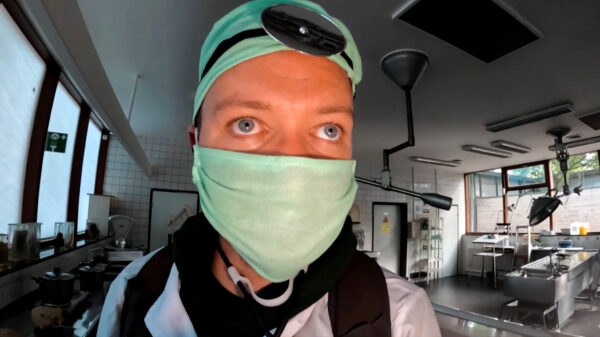 Nederlandse YouTubers vinden lijken in vriezer bij inbraak Belgisch mortuarium