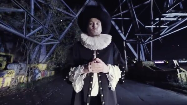 Zondag met Lubach herschrijft de geschiedenis met de Canon van Nederland