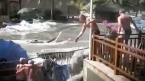 Zeldzame beelden opgedoken van dodelijke tsunami uit 2004