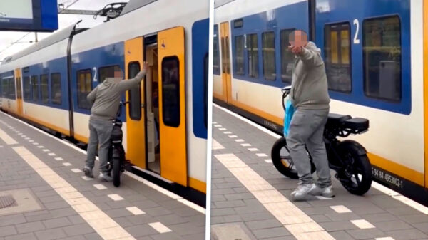 Woedende man op kinderbrommer door de conducteur uit de trein geknikkerd