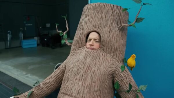 Trailer: Brendan Fraser zoekt een nieuwe familie in 'Rental Family'