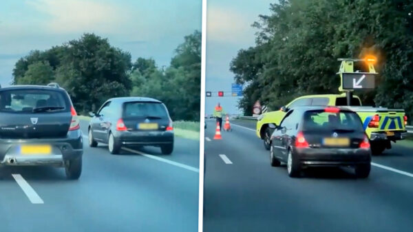 Petjes in Renault Clio negeren rood kruis, Dacia komt ze corrigeren