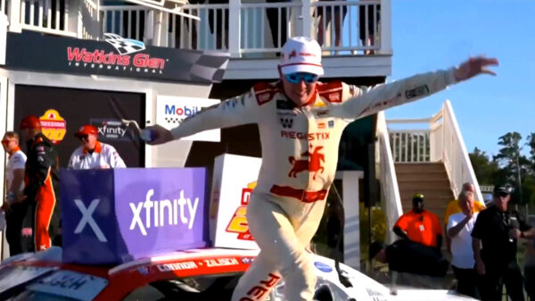 Red Bull-coureur Connor Zilisch breekt sleutelbeen na knullig juichmoment