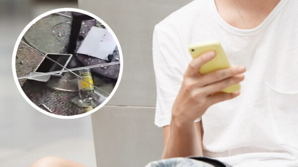 Moeder pakt telefoon af van puberzoon en krijgt complete verbouwing cadeau