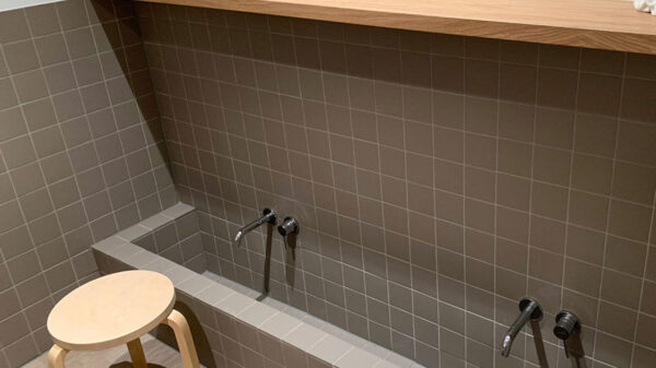 Ophef over nieuwe stilteruimte voor gasten: "De Efteling islamiseert!"