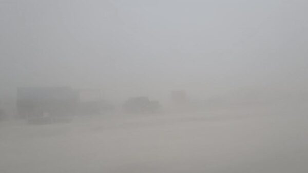 Storm raast over Burning Man en ramt opbouw en toegang volledig plat