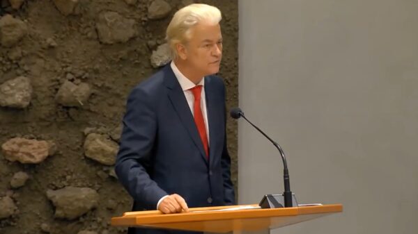 Geert Wilders haalt uit in debat Tweede Kamer: "Mensen zijn het zat!"