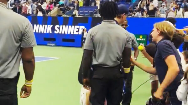 Schaamteloze actie van fan na wedstrijd Jannik Sinner op de US Open
