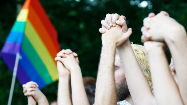 Tweede Kamer lijkt toch in te stemmen met verbod op 'homogenezing'