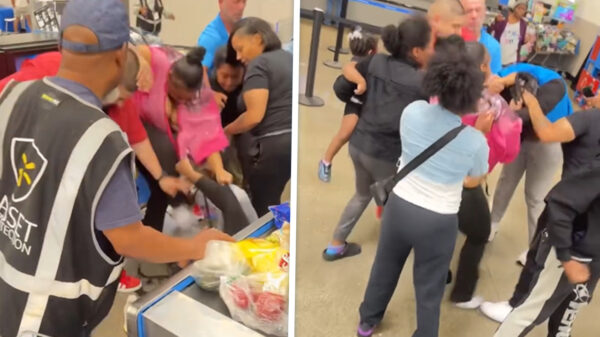 Walmart of warzone? Medewerkster compleet in elkaar getimmerd door kudde vrouwen