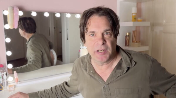 Hans Teeuwen over Arjen Lubach die geen grappen over de islam maakt