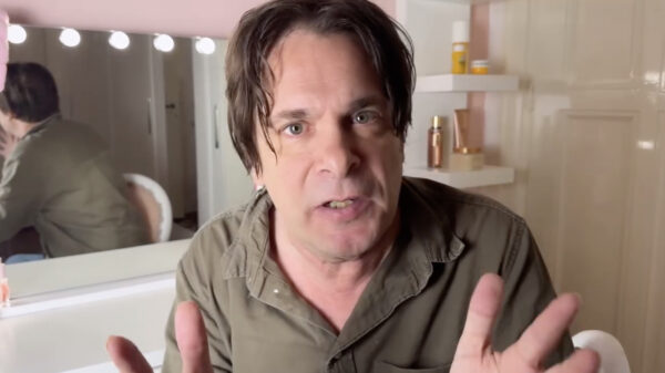 Hans Teeuwen over Arjen Lubach die geen grappen over de islam maakt