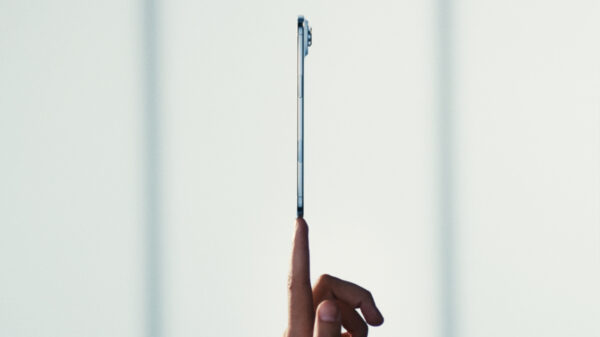 Apple onthult flinterdunne iPhone Air en de nieuwe iPhone 17-lijn