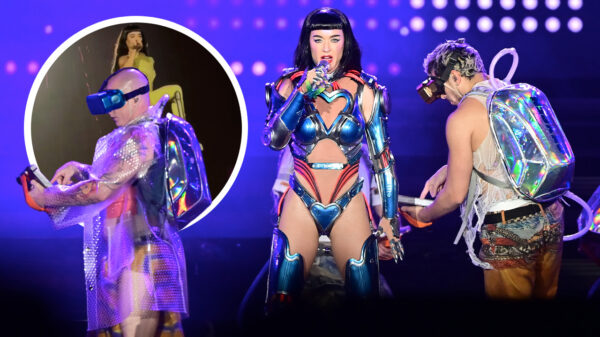 40-jarige Katy Perry in opspraak na té expliciete moves op het podium
