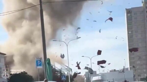 Russische kamikazedrone verwoest universiteit in Oekraïense stad Charkiv