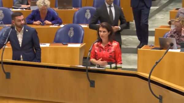 Esther Ouwehand flipt wanneer Bontenbal debat onderbreekt: "F*cking hell"