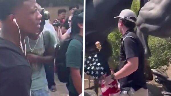 Student in Texas speelt moord op Kirk na en wordt van universiteit geknikkerd