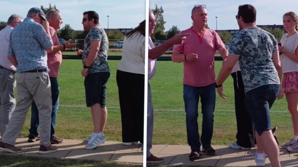 Treurig: Fanatieke voetbalouders met elkaar op de vuist langs de lijn