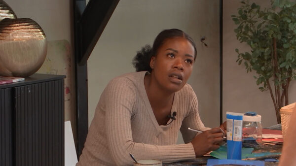 De algemene kennis van Fatima kan best een upgrade gebruiken!